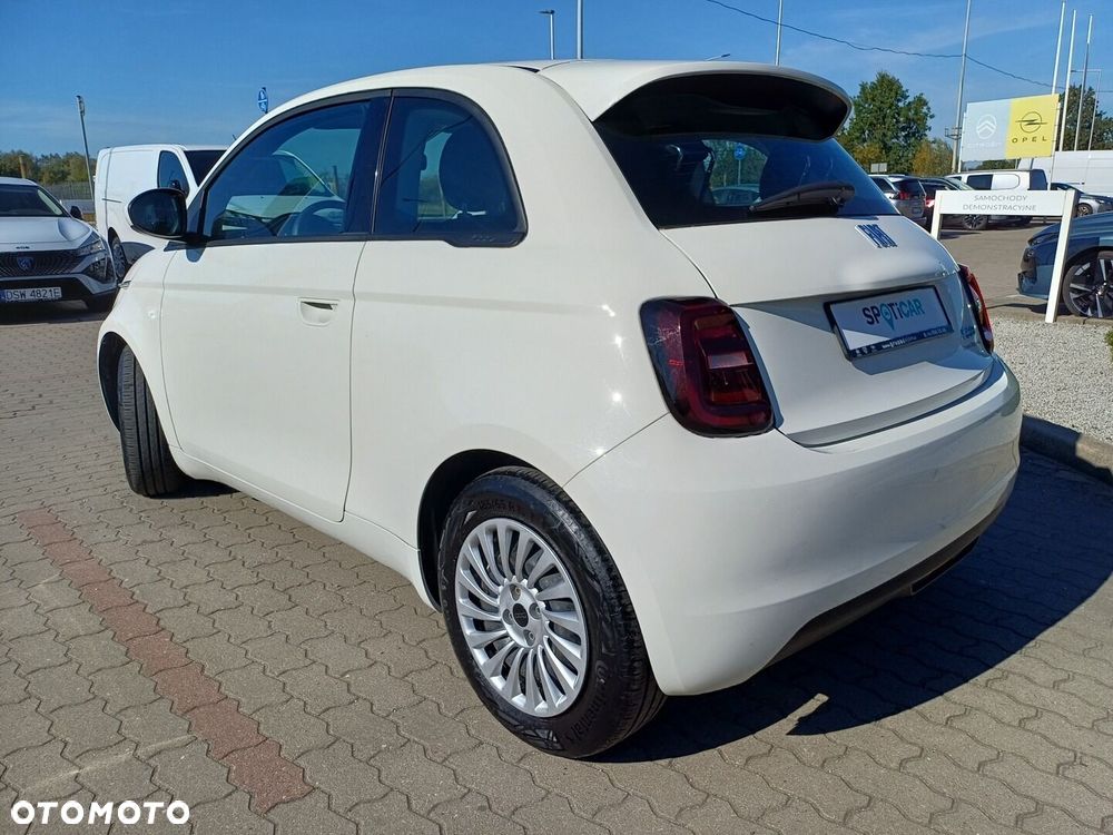 Fiat 500e - 4