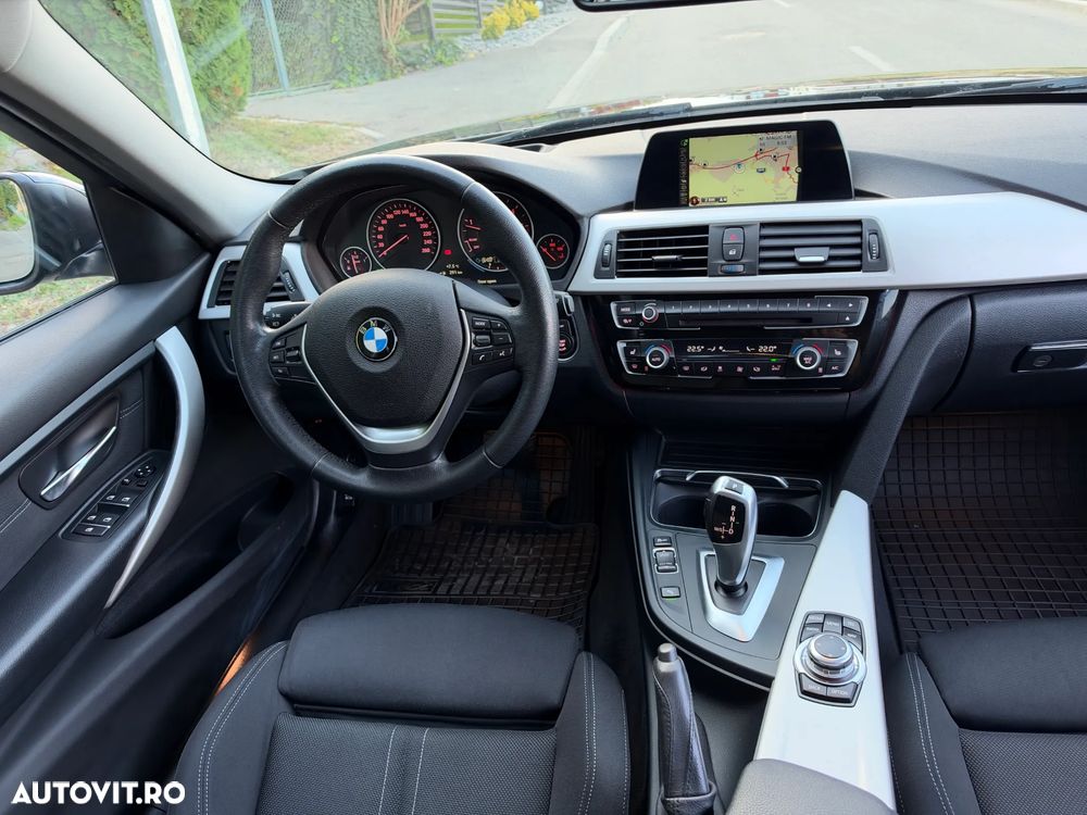 BMW Seria 3 320d xDrive Aut. Sport Line - 3