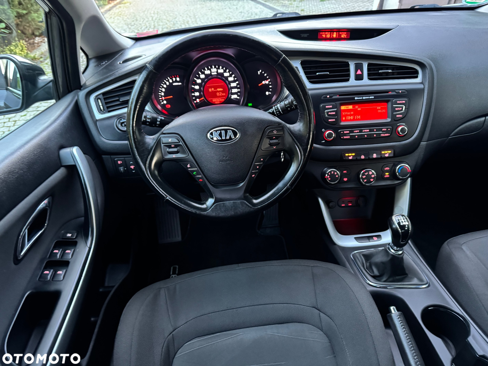 Kia Ceed 1.4 CVVT ISG Dream Team Edition - 3