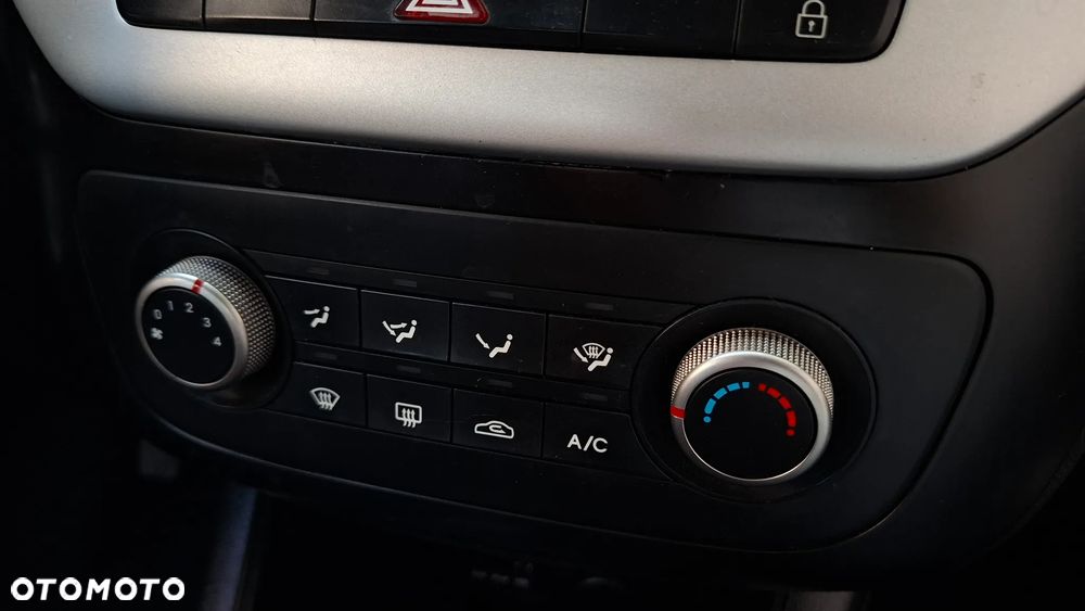Kia Venga 1.4 CVVT Attract - 29