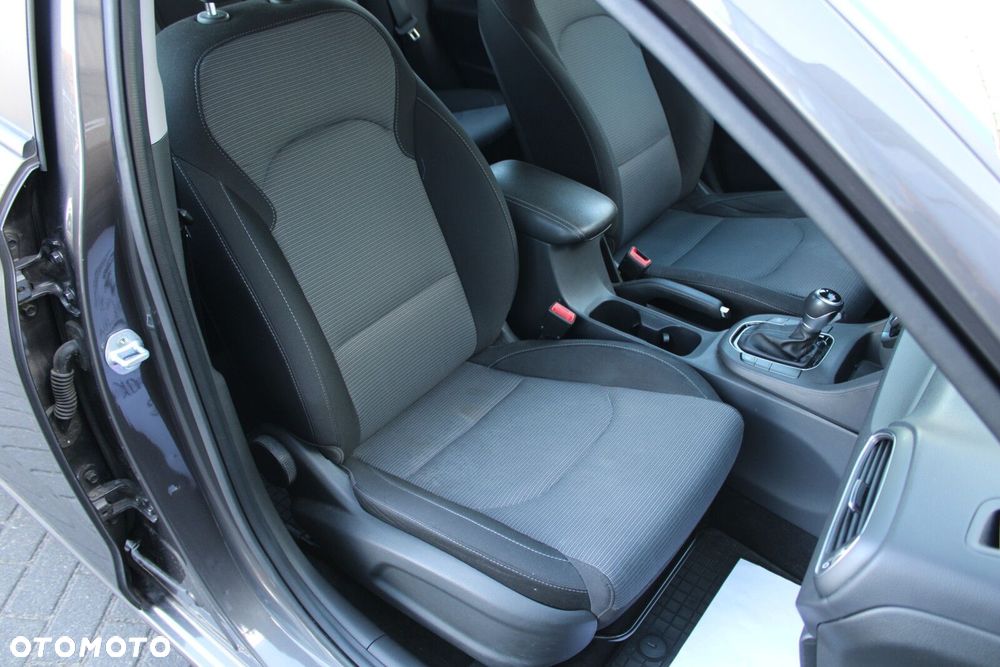 Hyundai i30 1.4 T-GDI Classic + DCT - 16