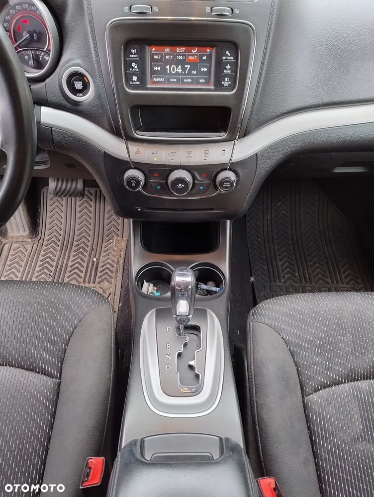 Dodge Journey - 13