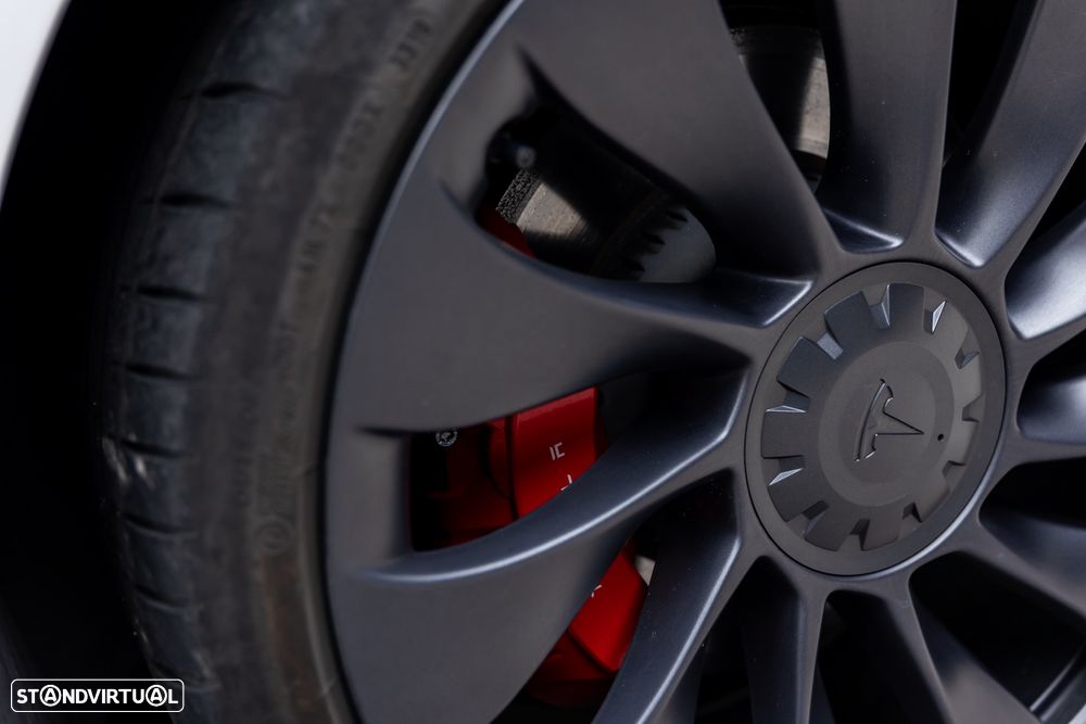 Tesla Model 3 Long Range AWD Dual Motor Performance - 11