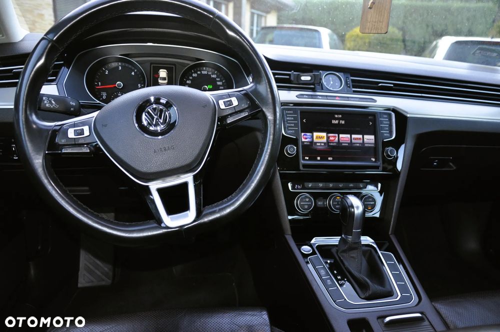 Volkswagen Passat 2.0 TDI BMT Highline DSG - 21
