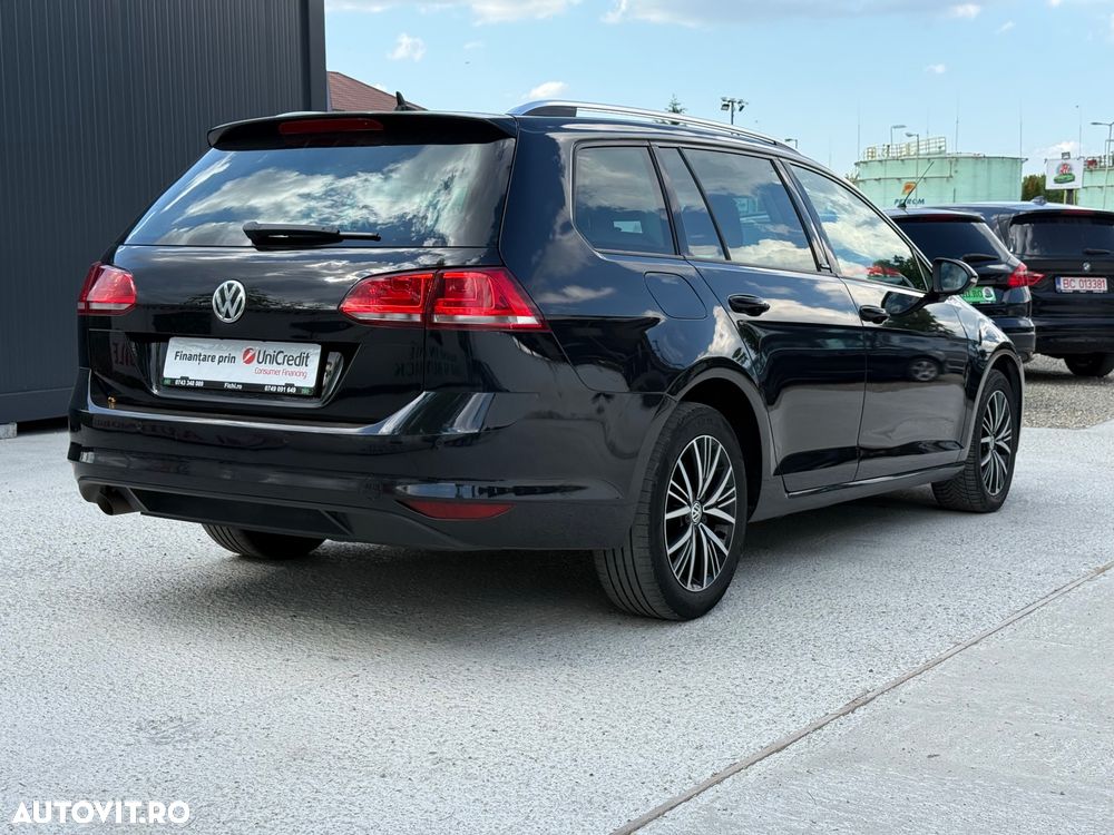 Volkswagen Golf 1.6 TDI Highline - 3
