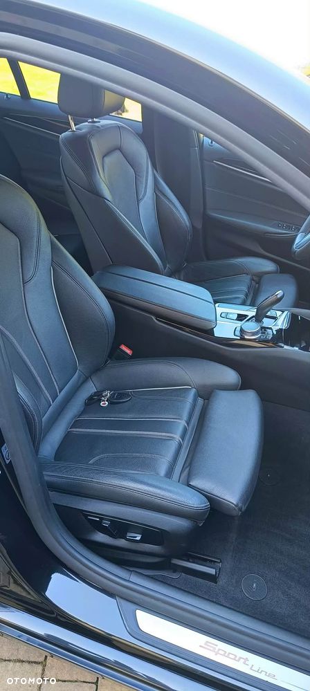 BMW Seria 5 520d Efficient Dynamics Sport Line sport - 9