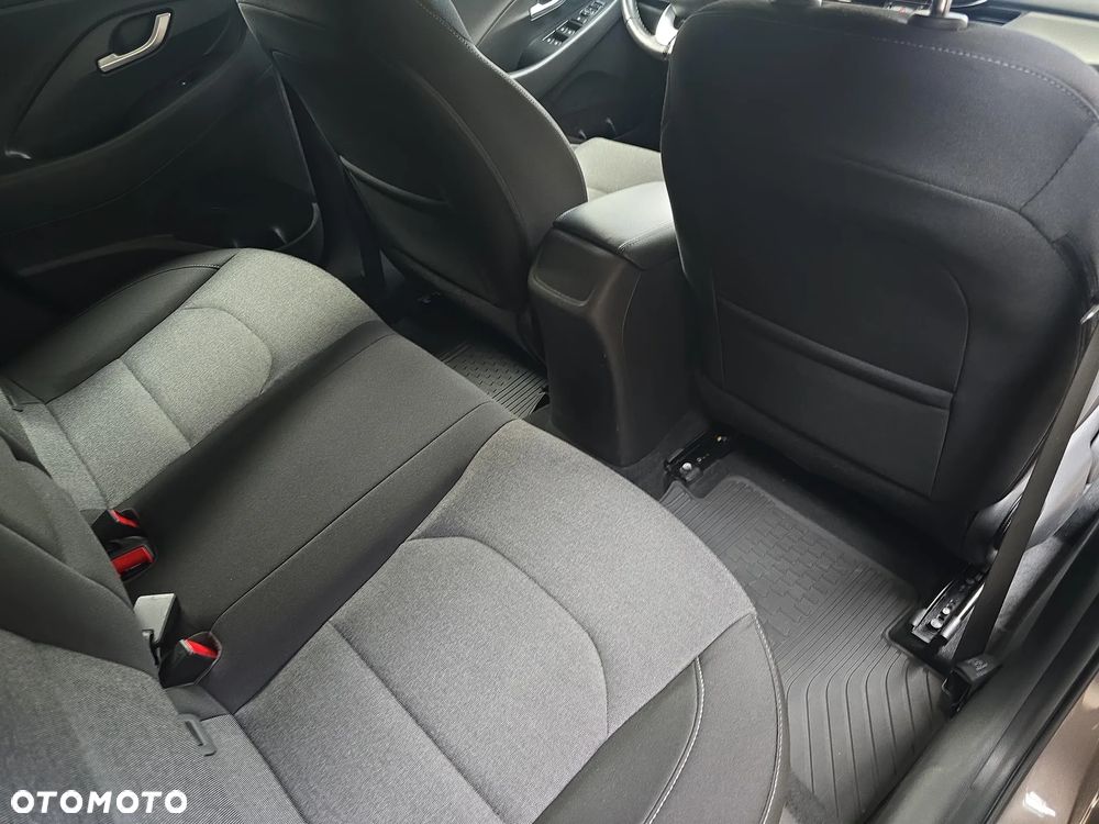 Hyundai i30 1.0 T-GDI Smart - 26