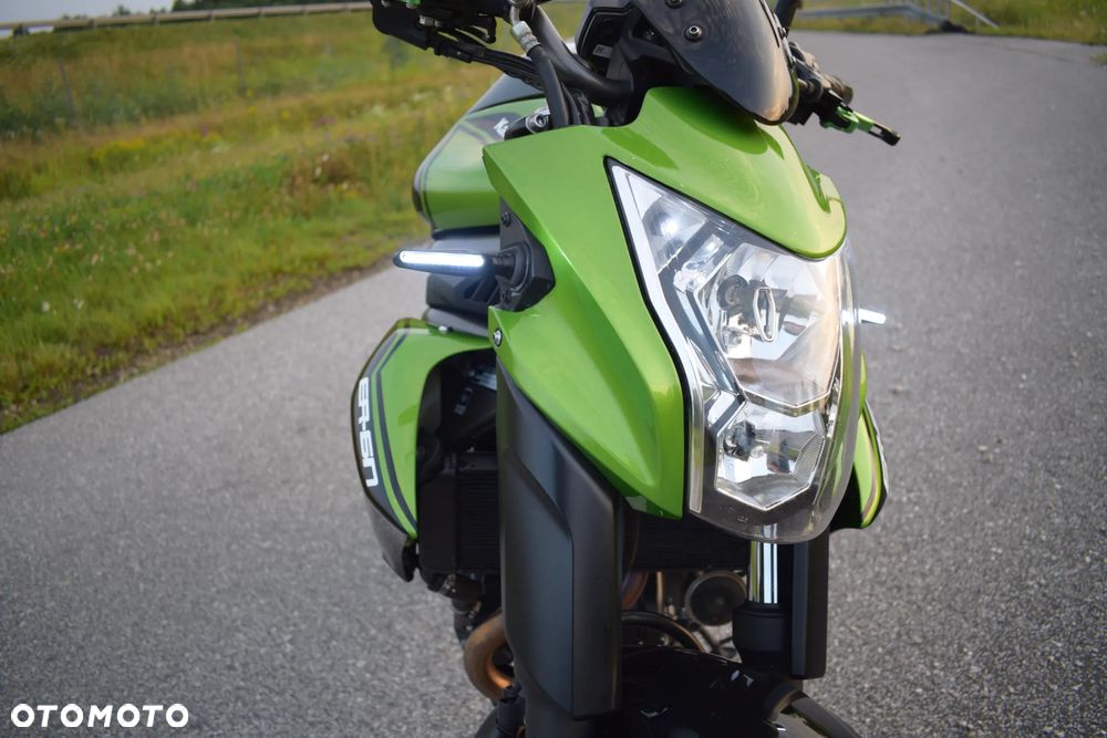 Kawasaki ER - 24