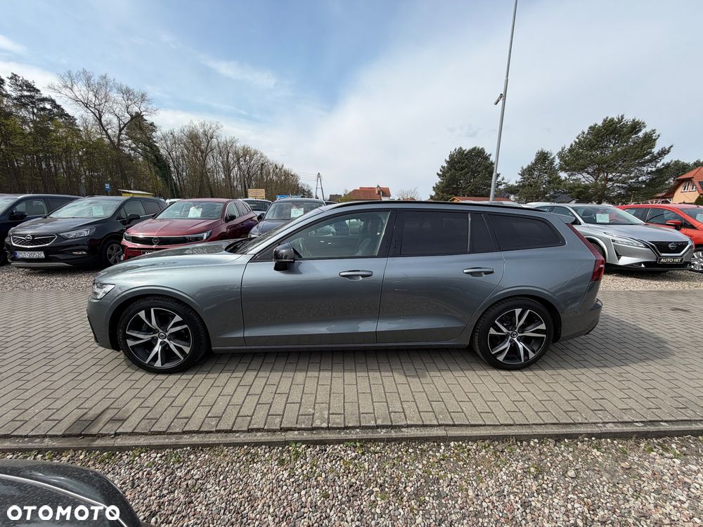 Volvo V60 D3 R-Design - 6
