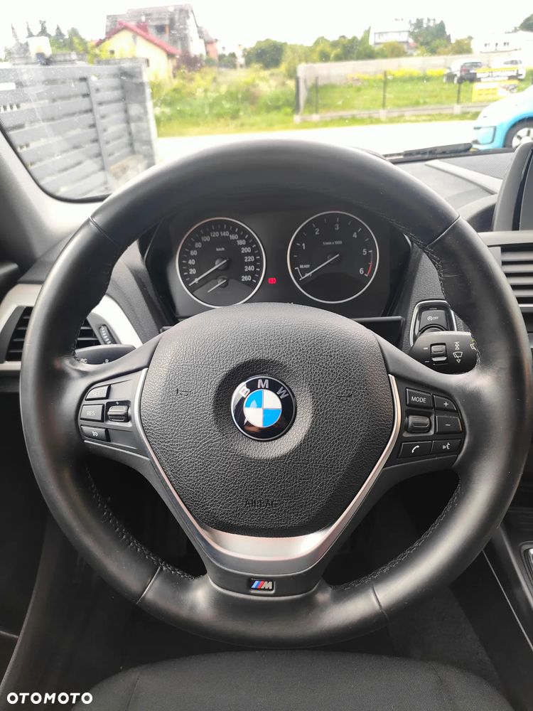 BMW Seria 1 118d xDrive - 9
