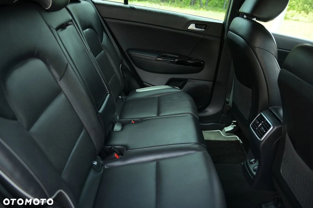 Kia Sportage 1.6 T-GDI AWD GT Line - 19