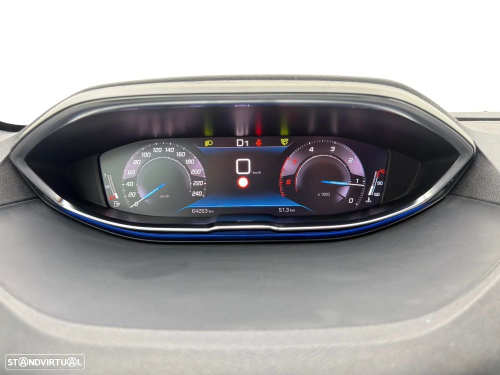 Peugeot 5008 2.0 BlueHDi GT EAT8 - 27