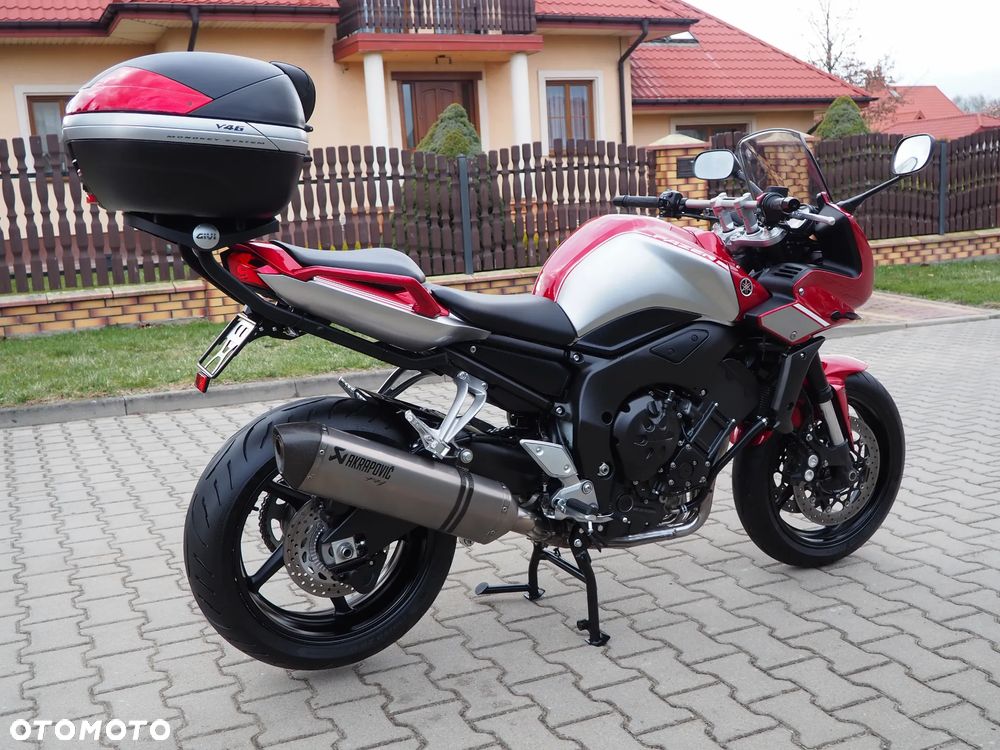 Yamaha FZ - 15