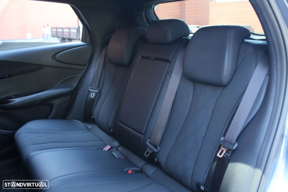 BYD Dolphin 60.4 kWh Design - 57