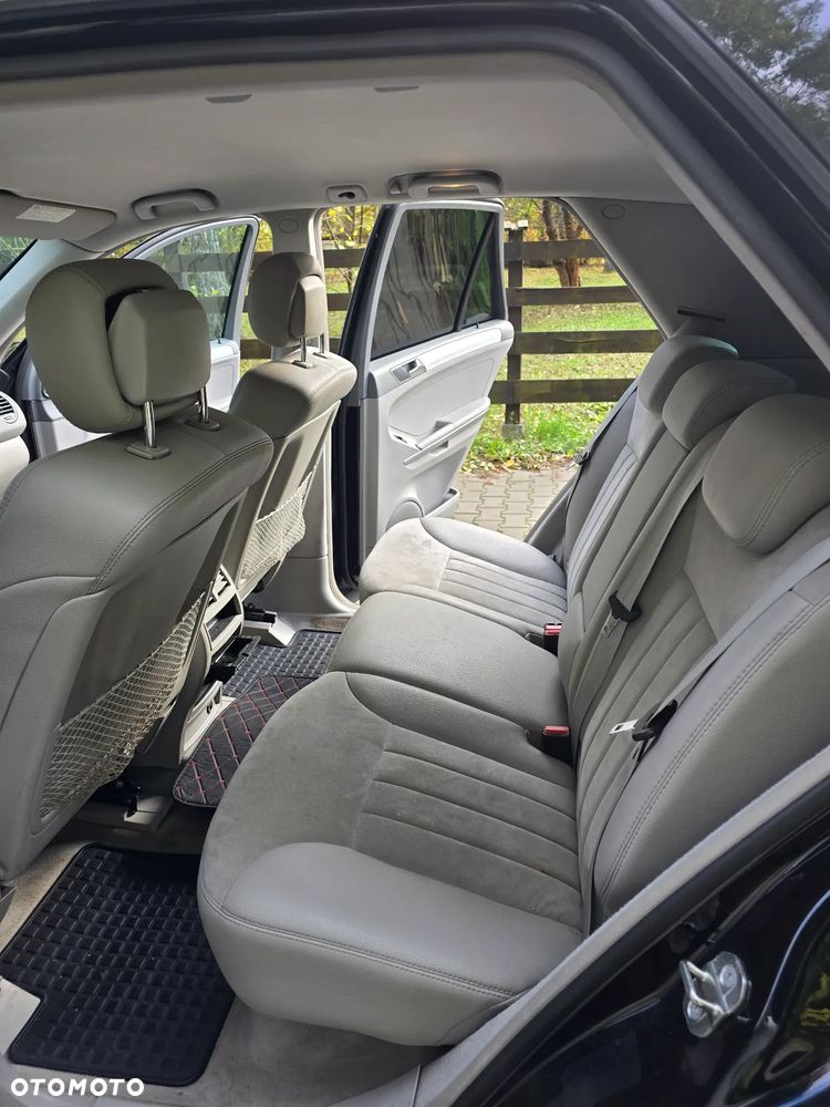 Mercedes-Benz ML 320 CDI 4Matic 7G-TRONIC - 23