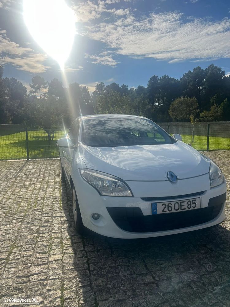 Renault Mégane 1.5 dCi Confort - 4