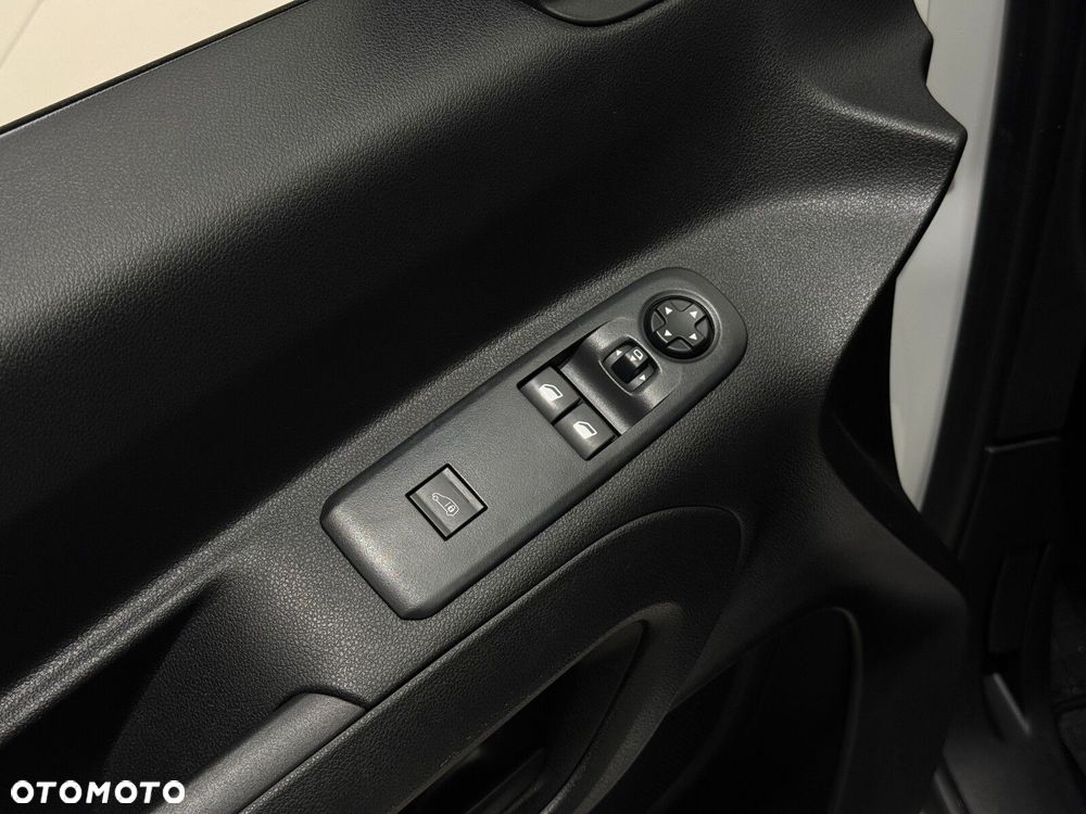 Opel Combo Enjoy - 21