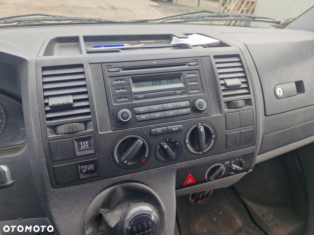 Volkswagen Transporter - 12