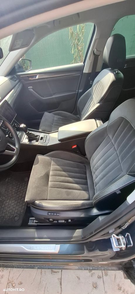 Skoda Superb 2.0 TSI 4X4 DSG Style - 9