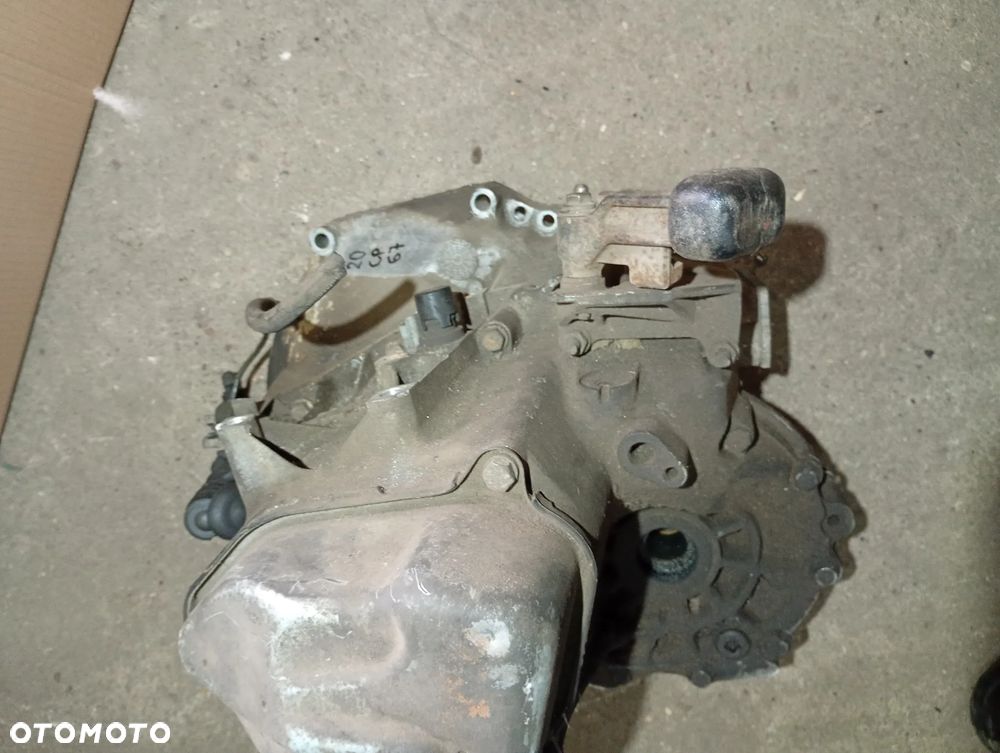 CITROEN C3 1,4HDI skrzynia biegów 20DP67 - 5