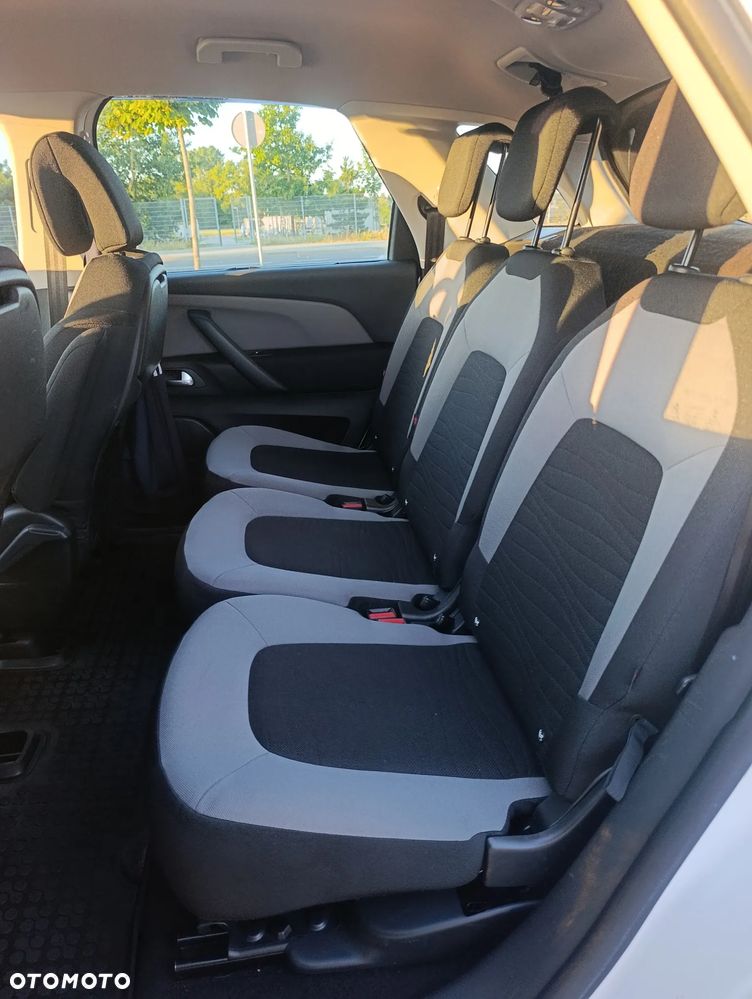 Citroën C4 Picasso - 12