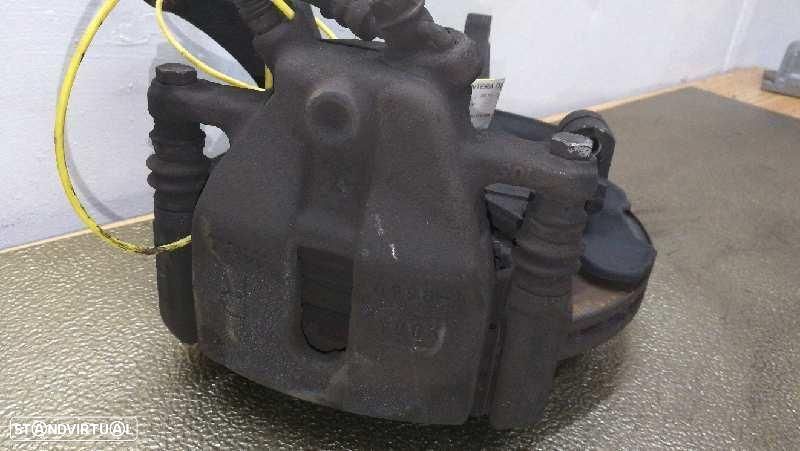 CALÍPER DE FREIO DIANTEIRO DIREITO SUZUKI SWIFT - 1