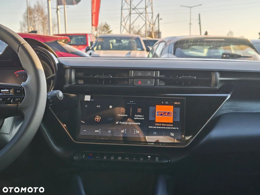 Alfa Romeo Junior 1.2 mHEV Ibrida eDCT - 15