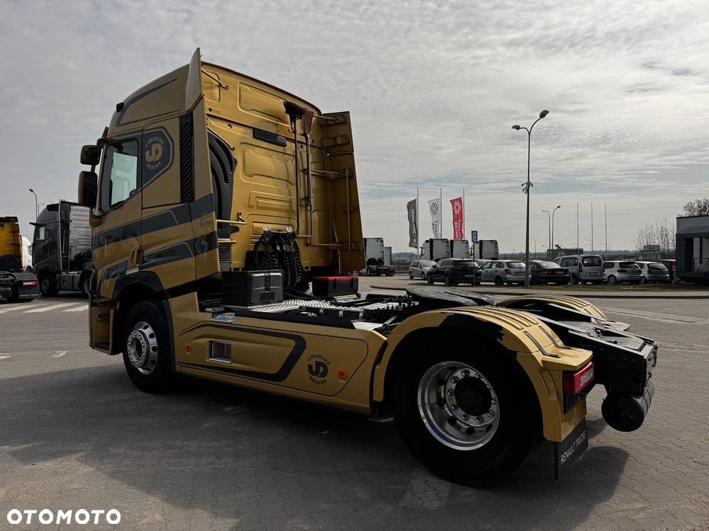Renault T520 ADR Sleeper Cab - 6