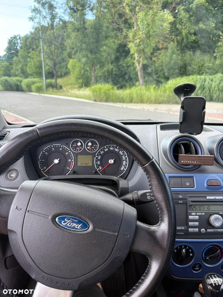 Ford Fiesta 1.3 - 20