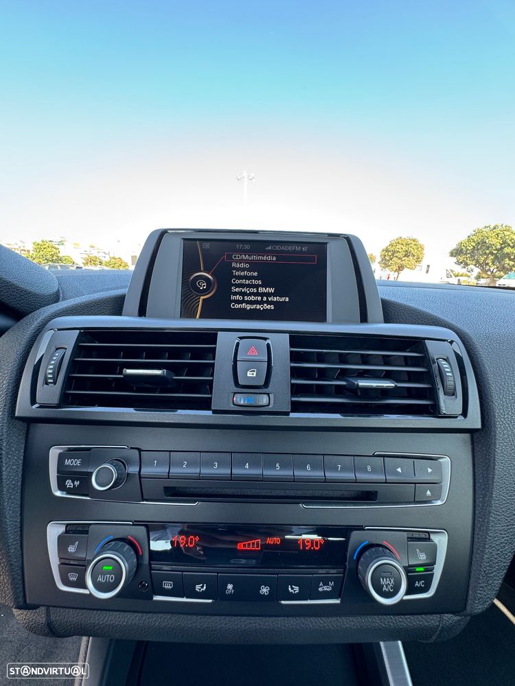 BMW 116 d Sport Line - 19