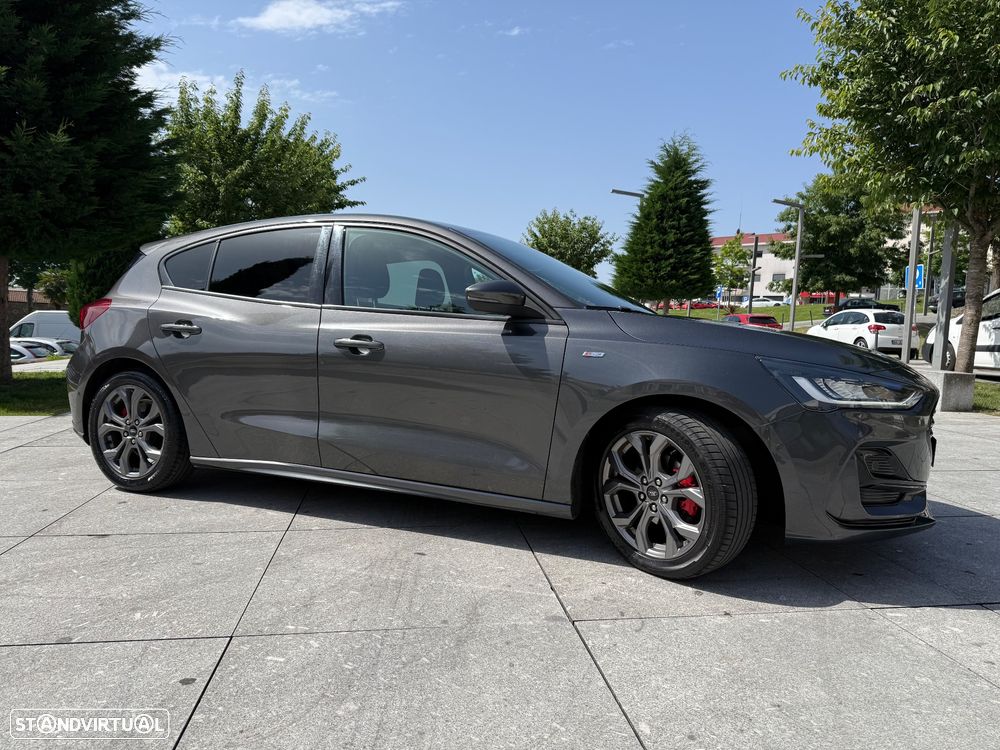 Ford Focus 1.5 TDCi ECOBlue ST-Line - 2