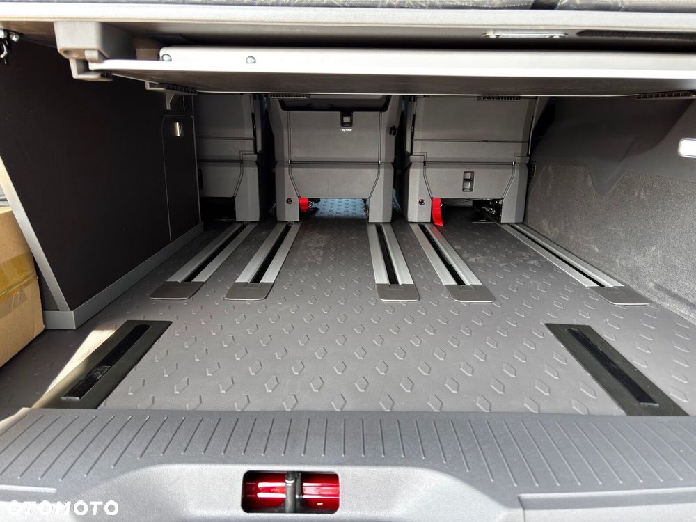 Volkswagen California - 13