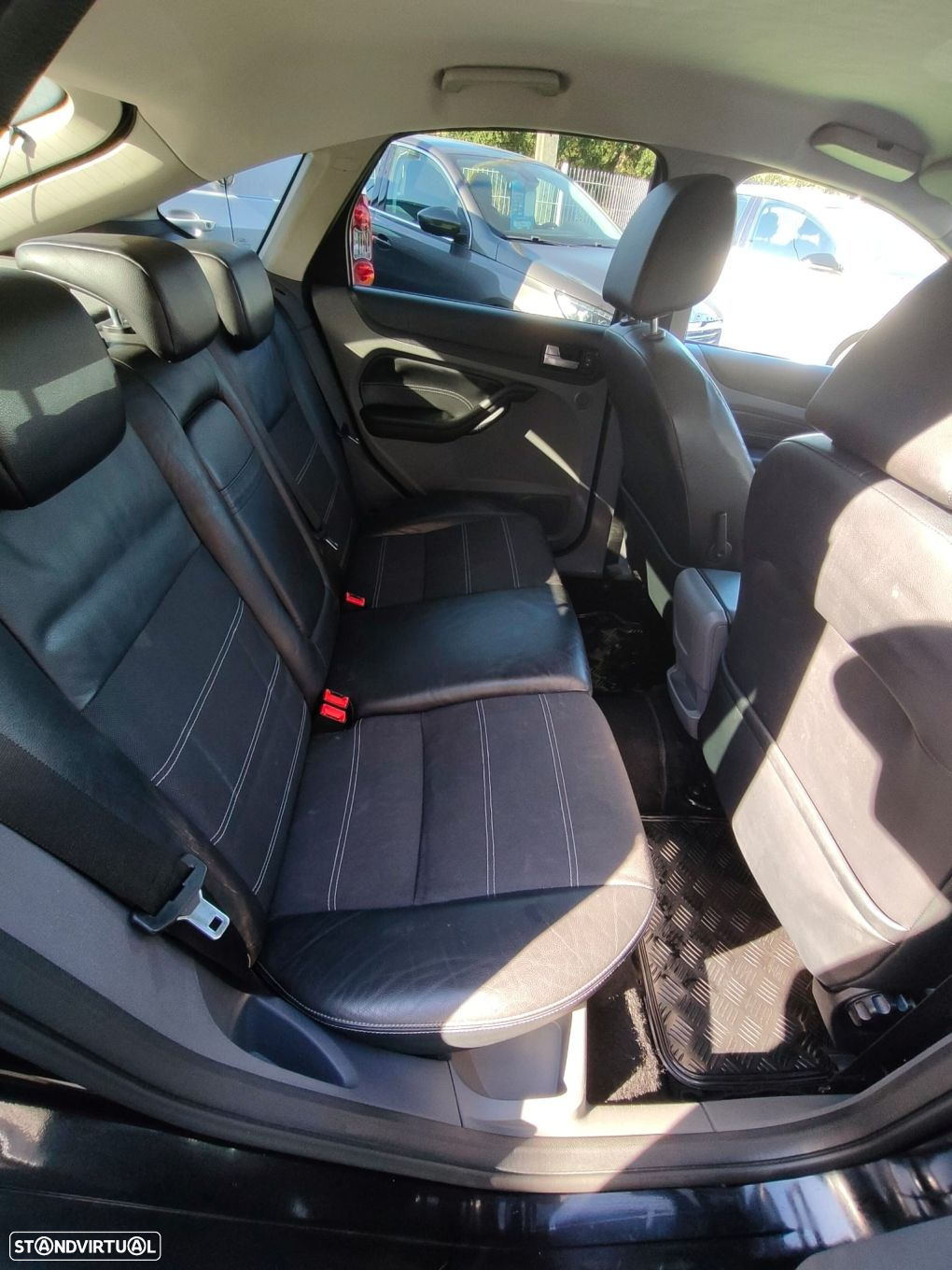 Ford Focus 1.6 TDCi ECOnetic - 10