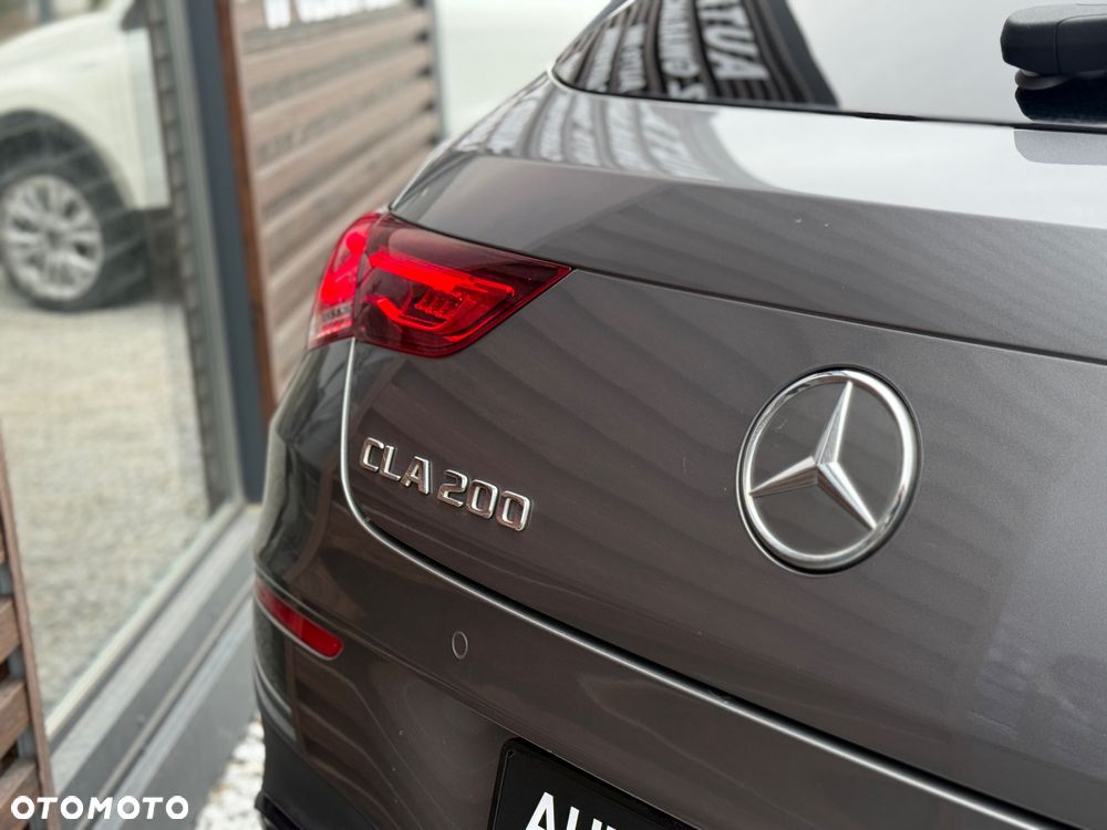 Mercedes-Benz CLA 200 7G-DCT AMG Line - 8