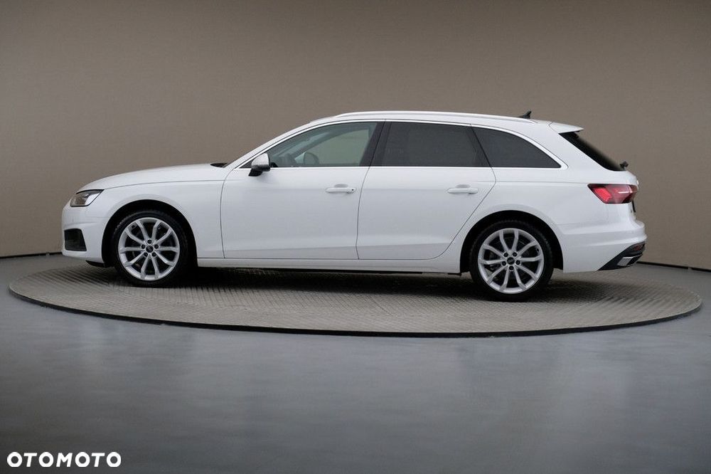 Audi A4 Avant - 4