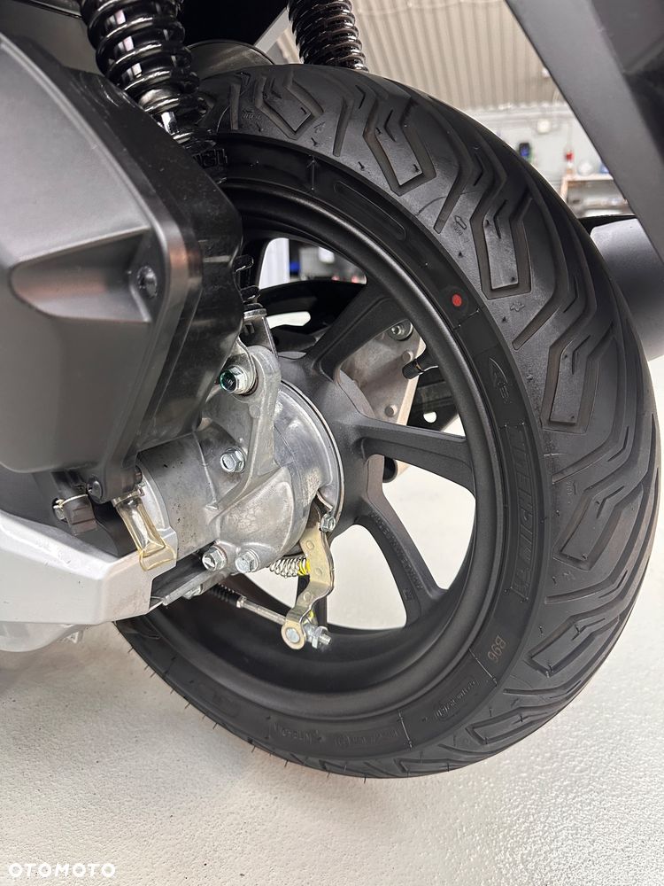 Honda PCX - 15