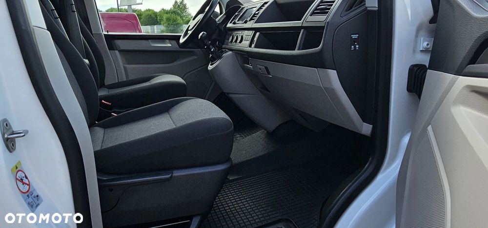 Volkswagen Transporter - 18