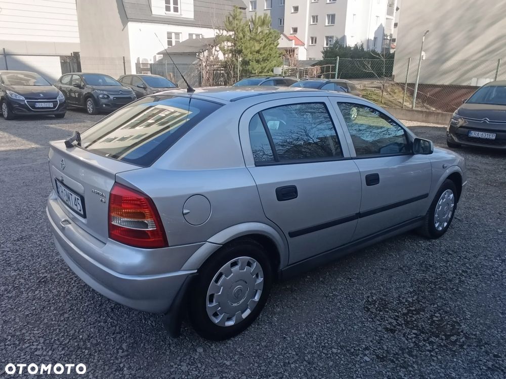 Opel Astra - 7