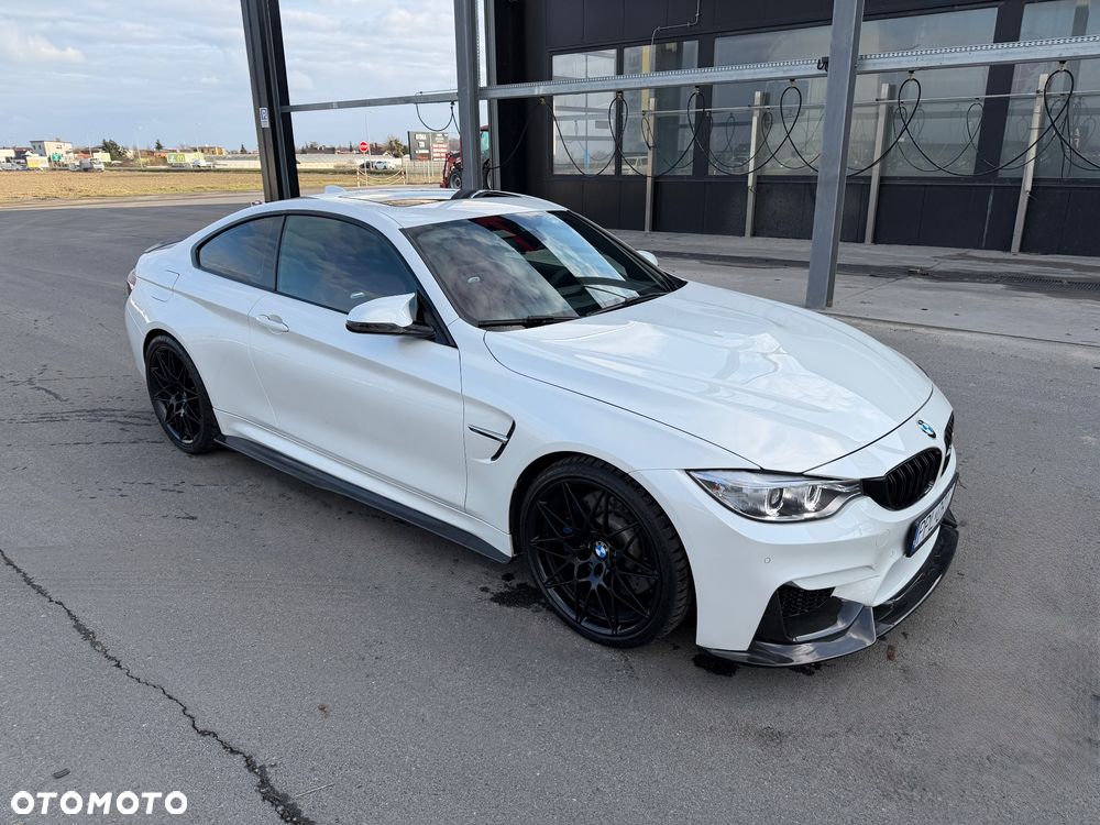 BMW M4 DKG - 4