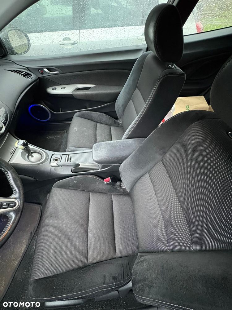 Honda Civic 2.2i-CTDi TypeS - 9