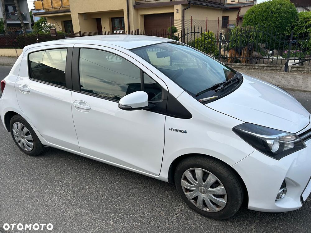Toyota Yaris 1.5 VVT-i Comfort - 4