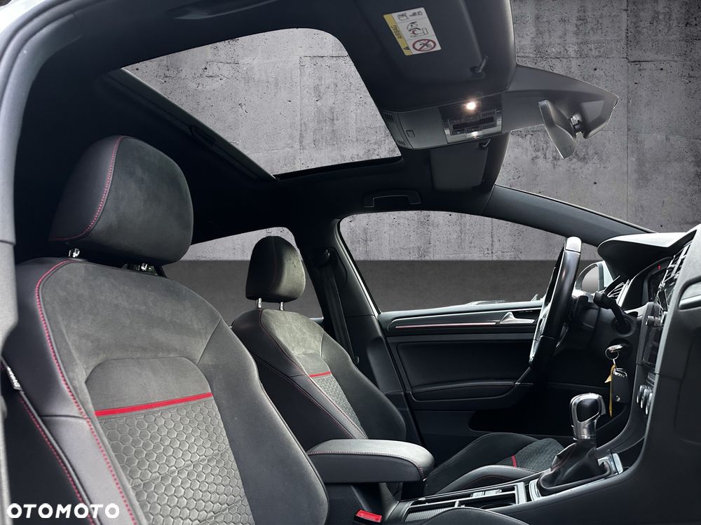 Volkswagen Golf 2.0 TSI BMT GTI Performance DSG - 10
