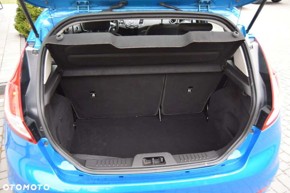 Ford Fiesta 1.5 TDCi Celebration - 27