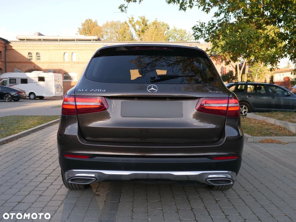 Mercedes-Benz GLC 220 d 4-Matic - 12