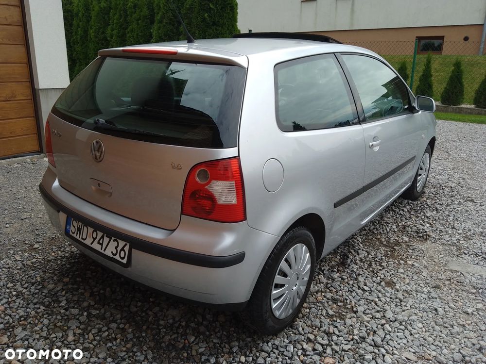 Volkswagen Polo - 8