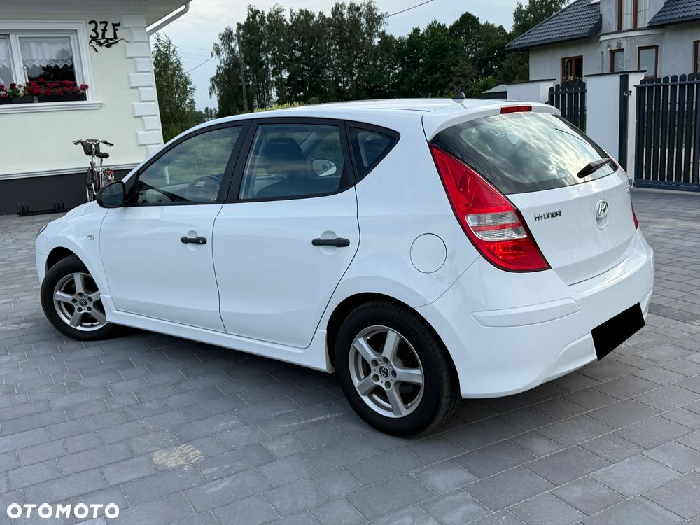 Hyundai i30 1.4 Comfort - 3