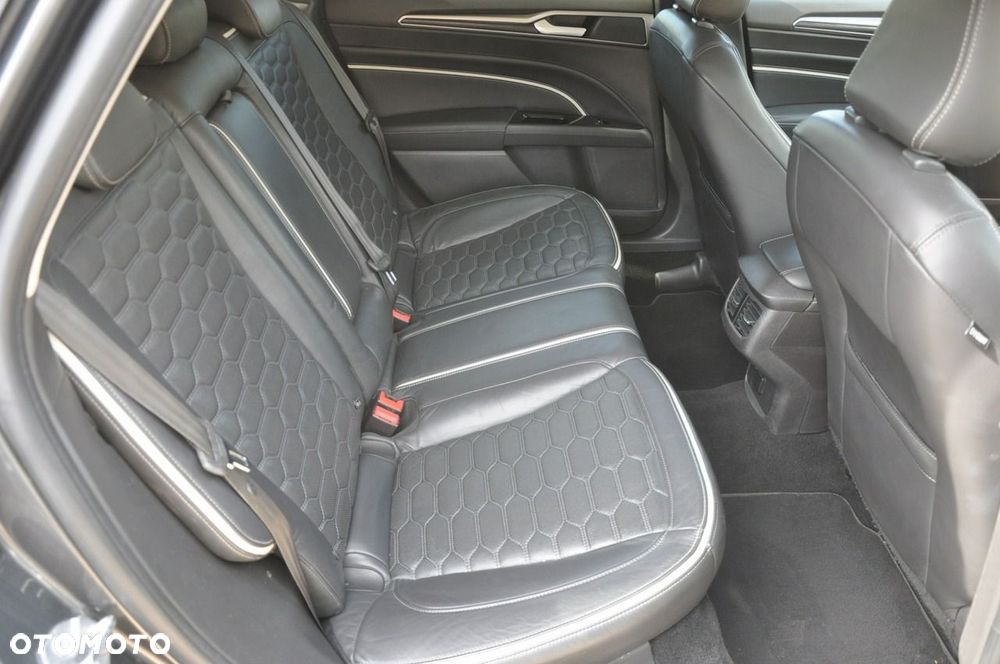Ford Mondeo - 11