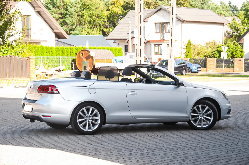 Volkswagen Eos 1.4 TSI BlueMotion Technology - 17
