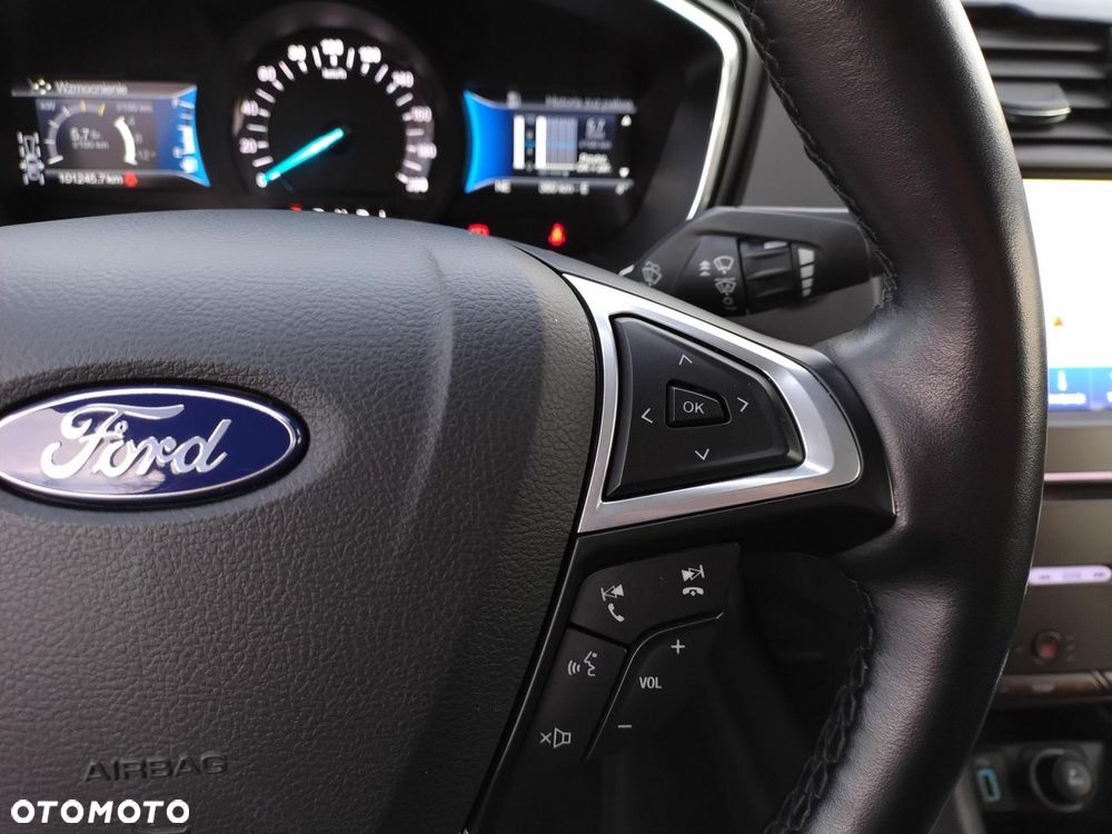 Ford Mondeo 2.0 Hybrid Titanium - 11