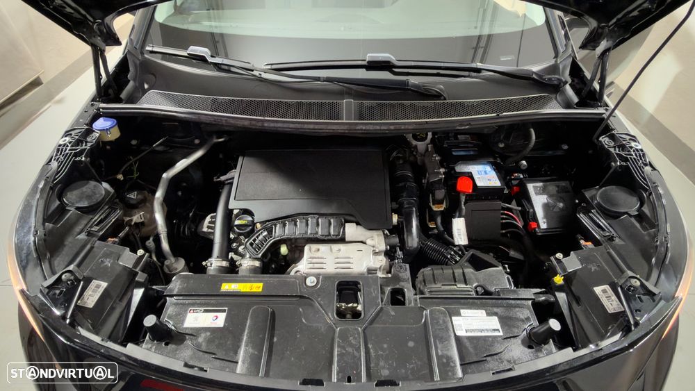 Peugeot 5008 1.2 PureTech Allure Grip Control - 44